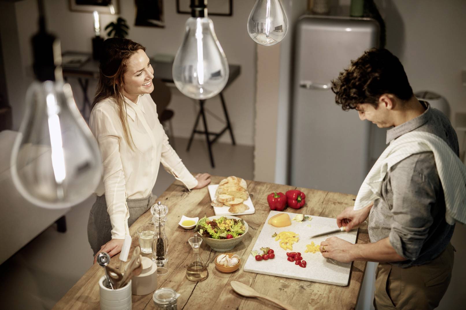 Philips LED LED E27 forme de poire 6.5 W = 25 W blanc chaud (Ø x L) 162 mm x 293 mm 1 pc(s)-1