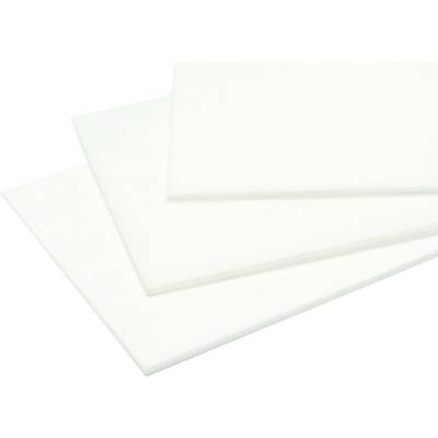 Trois plaques de mousse blanche empilées dans une disposition légèrement décalée sur un fond neutre.