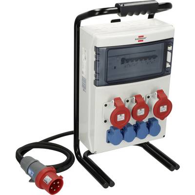 Boîte de distribution électrique portable avec poignée, panneau de circuits et plusieurs prises de courant industrielles rouges et bleues, plus une fiche de câble connectée.