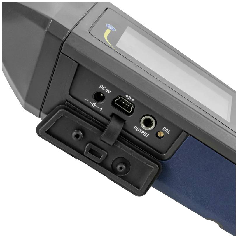 'Vue détaillée d'un appareil électronique avec des ports USB et audio, un écran et un levier de mise en marche. Fonction inconnue.'