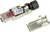 Une fiche RJ45 avec un serre-câble et un boîtier métallique, partiellement démontée, montrant sa structure interne.