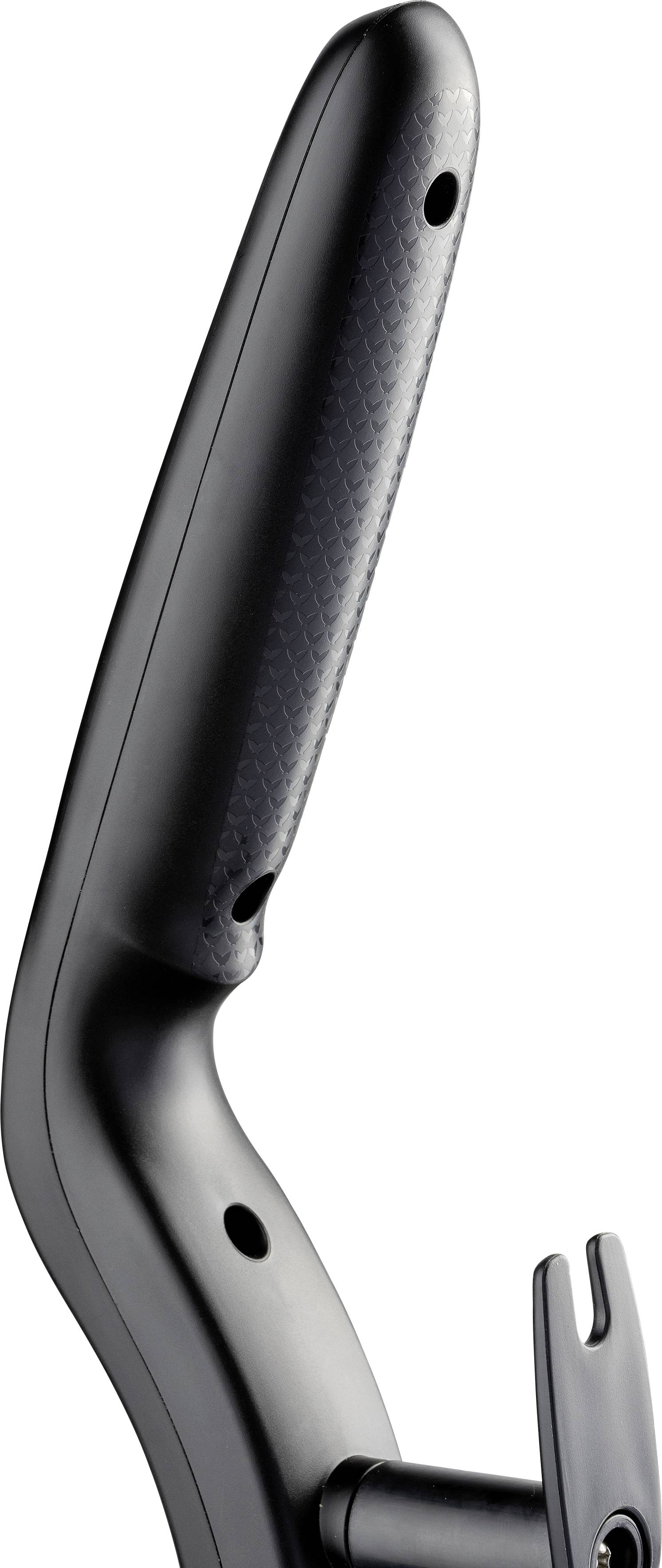 Un guidon de vélo noir avec une surface structurée et deux trous de fixation est représenté sur un fond clair.