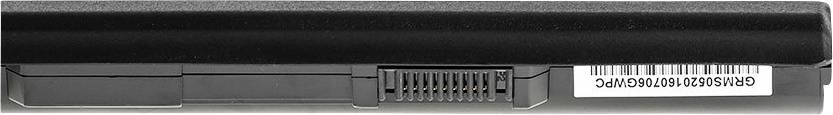 Vue arrière d'une batterie d'ordinateur portable avec un code-barres visible et un connecteur.