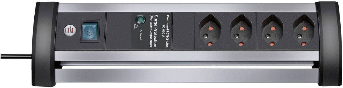 Une multiprise avec un interrupteur principal à gauche et quatre prises à droite, adaptée pour alimenter simultanément plusieurs appareils.