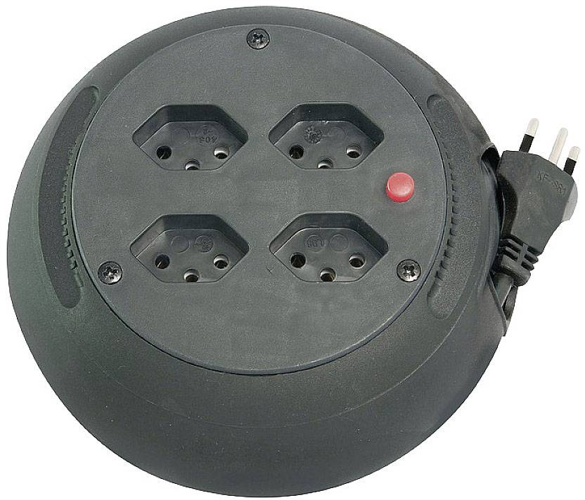 Bloc multiprise rond noir avec trois prises et un interrupteur rouge, à côté d'un câble d'alimentation rétractable.