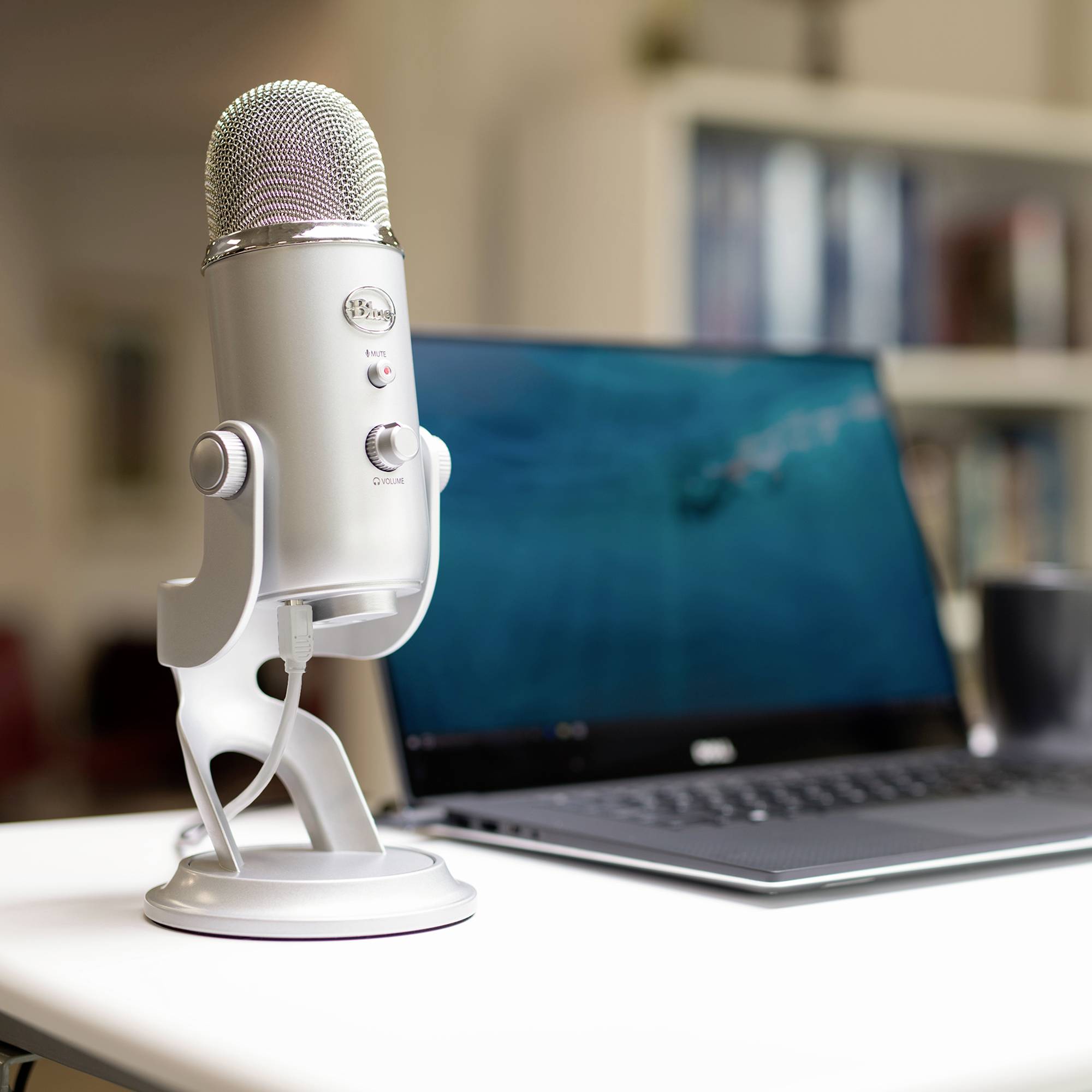 Sur pied Micro PC Blue Microphones Yeti Type de transmission (détails):filaire, USB-4