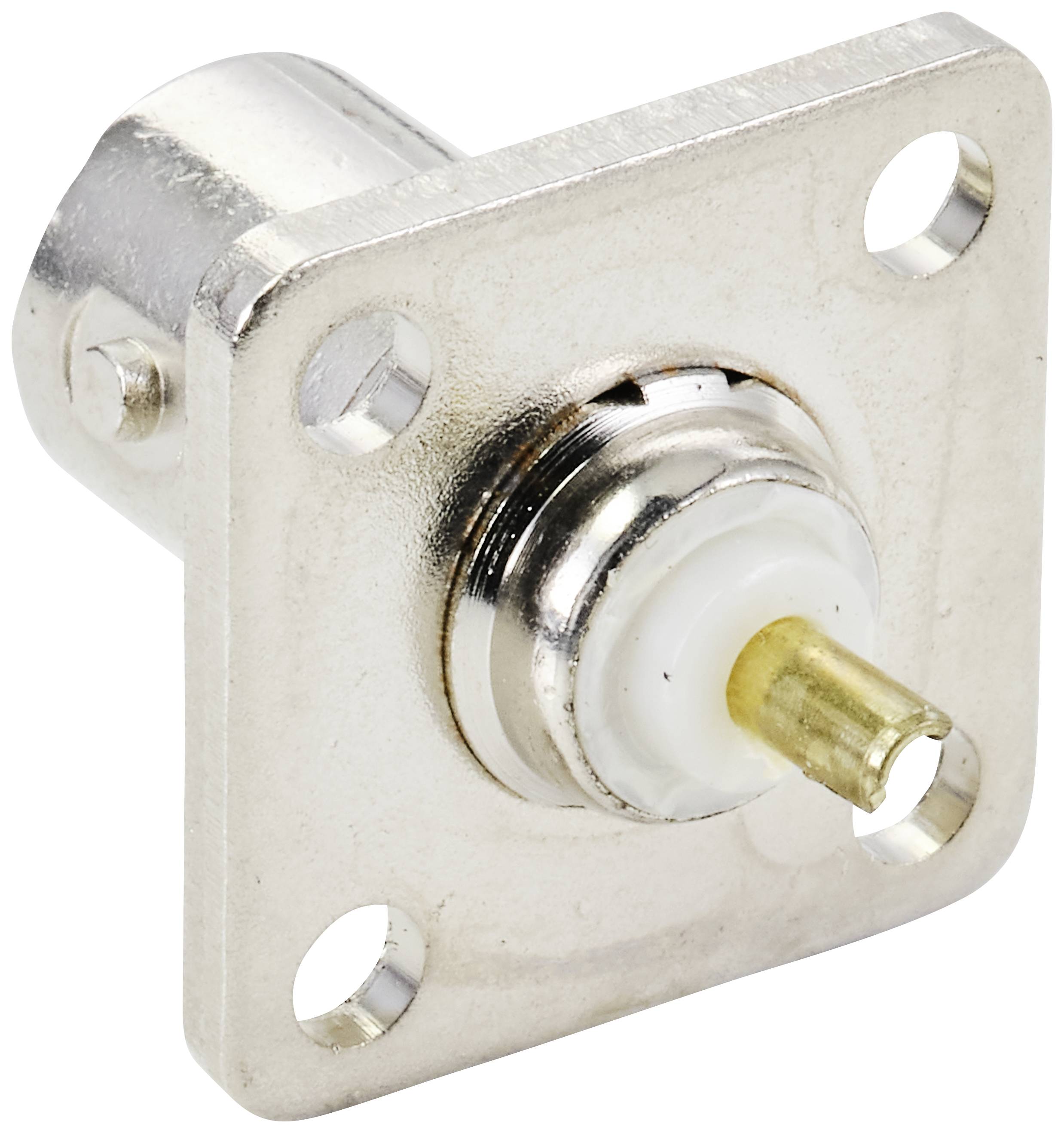 Un connecteur coaxial sur une plaque métallique carrée avec quatre trous de fixation, adapté pour les connexions électroniques.