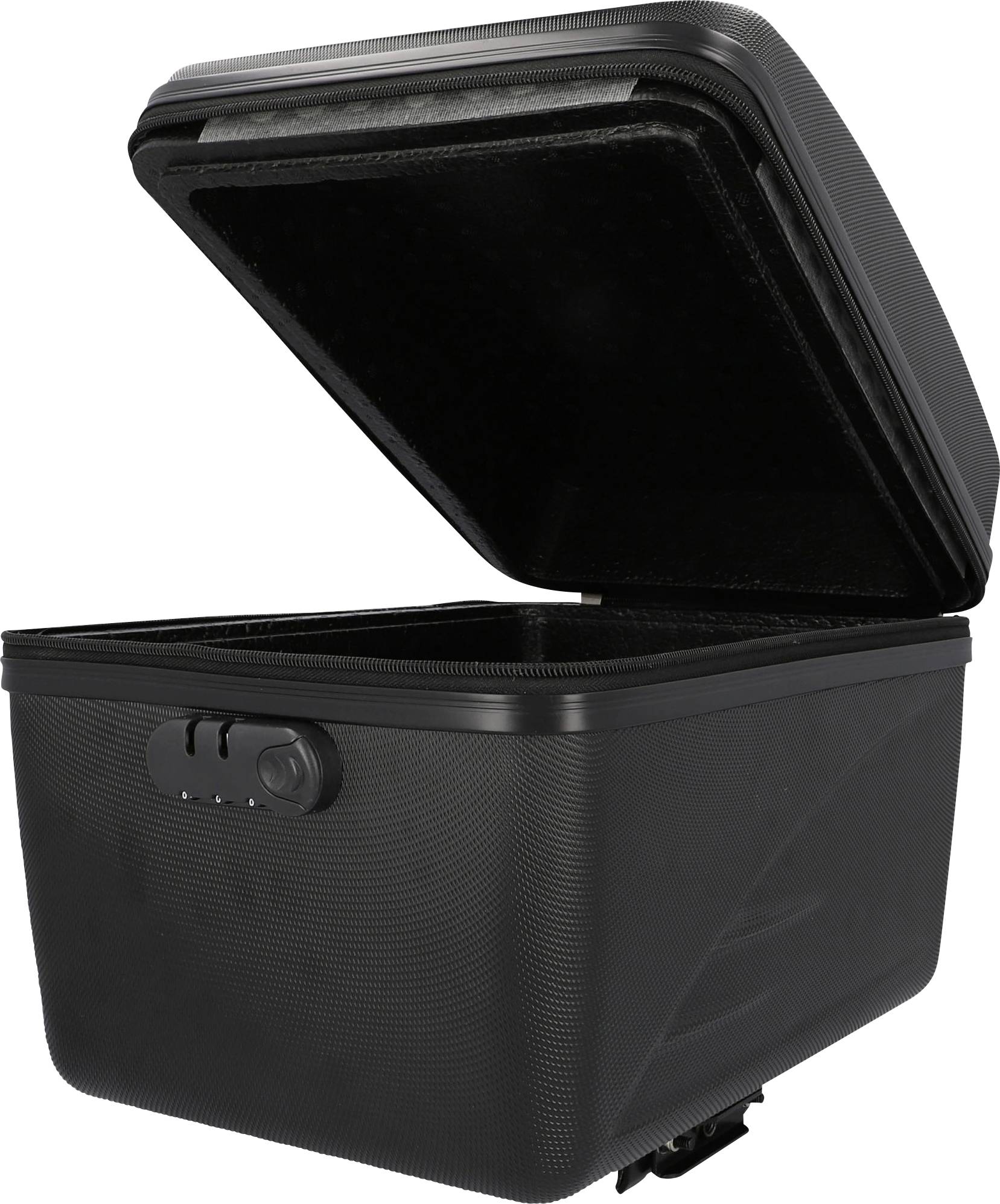 Boîte noire au couvercle ouvert, révélant son intérieur. Dispositif de verrouillage à l'avant. Design robuste conçu pour un rangement sécurisé.