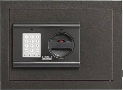 Un coffre-fort noir avec un pavé numérique électronique et une poignée tournante, installé sur un mur.