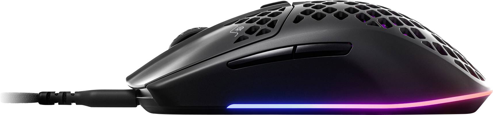Souris de gaming noire avec éclairage RVB et design alvéolé, touches latérales et câble de connexion visible. Idéale pour le gaming sur PC.