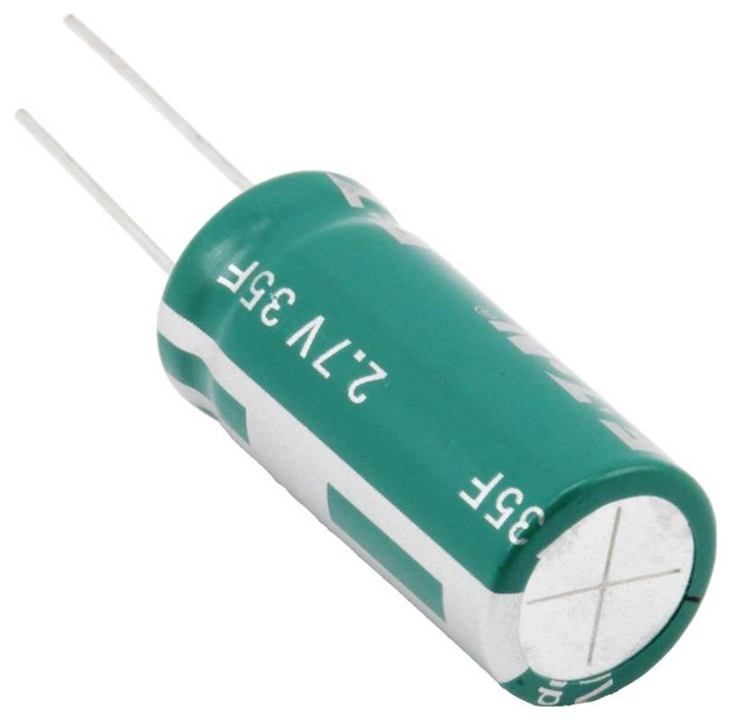 Un condensateur électrolytique cylindrique vert avec du texte blanc indiquant « 2,2μF 35V » et deux fils métalliques qui dépassent.