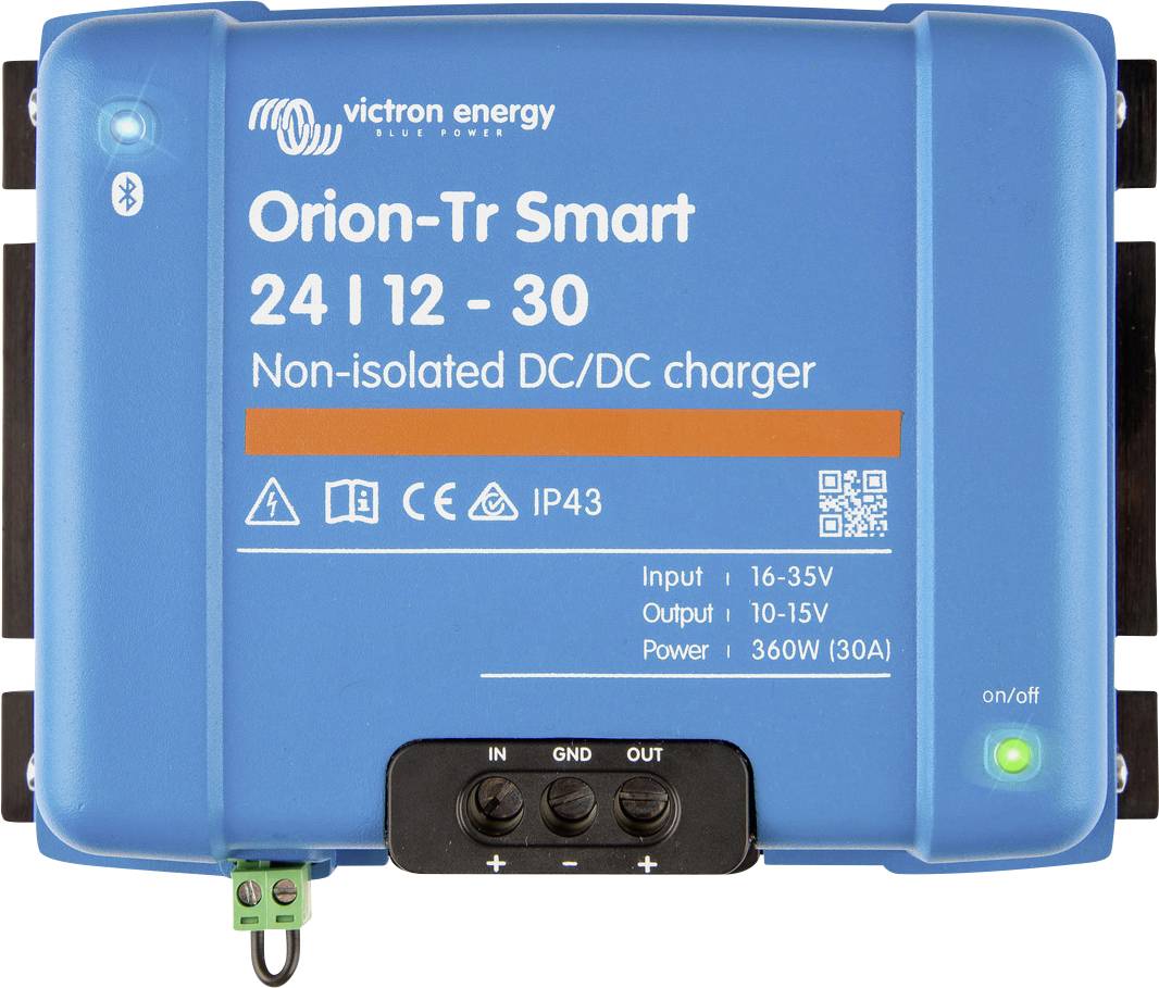 Chargeur DC-DC Blauer de Victron Energy, modèle 'Orion-Tr Smart 24 | 12 - 30', avec plage d'entrée 16-35V et sortie 10-15V.