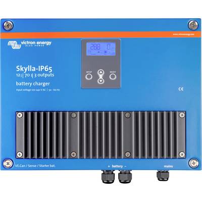Chargeur de batterie bleu Skylla-IP65 de Victron Energy avec affichage numérique, 12V/70A, 3 sorties ; connexions en bas.