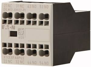 Un composant électronique gris avec plusieurs connexions portant l'inscription 'EATON 4120'. Utilisé pour des connexions électriques.