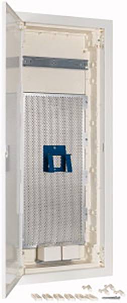 Armoire électrique ouverte avec une grille métallique et un support bleu au centre, représentée en format portrait.