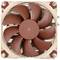 Dissipateur thermique carré pour processeur avec ventilateur marron et cadre beige, adapté au refroidissement des processeurs d'ordinateur.