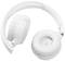 Casque audio blanc over-ear avec des coussinets d'oreille rembourrés qui offrent une expérience d'écoute confortable.