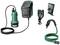 Ensemble 'Bosch UniversalPump 18V' comprenant une pompe, un chargeur, un support mural et un tuyau, pour l'approvisionnement mobile en eau dans le jardin.