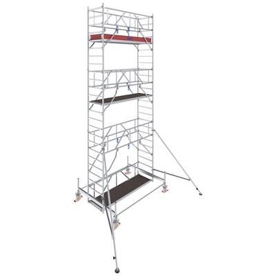 Un échafaudage métallique haut et à plusieurs niveaux, avec des plateformes pour les travaux de construction. Il est solidement installé sur quatre roues avec des supports.