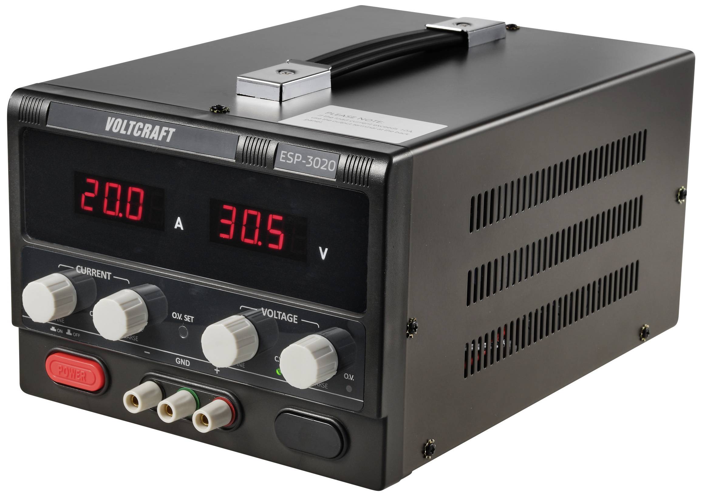Bloc d'alimentation noir Voltcraft ESP-3020 avec affichage numérique indiquant 20 A et 30,5 V. Plusieurs boutons pour régler l'intensité du courant et la tension.