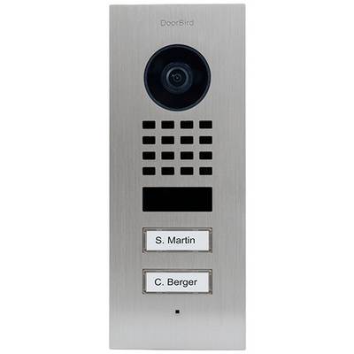 Interphone métallique avec caméra et deux plaques nominatives : « S. Martin » et « C. Berger ».