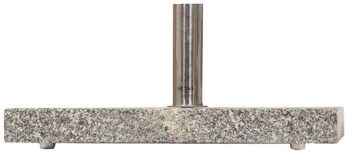 Tige métallique sur base en granit rectangulaire pour la fixation de parasols. Design robuste assurant une stabilité en extérieur.
