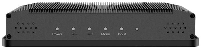 Un amplificateur noir portant les inscriptions : « Power », « B- », « B+ », « Menu », « Input ». Cinq voyants lumineux situés en dessous.