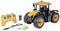 Tracteur télécommandé pour enfants avec design jaune et noir, télécommande, piles et câble de charge. Parfait pour le jeu des enfants.
