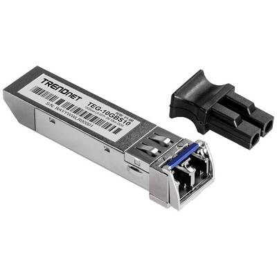 Un module SFP+ argenté portant l'inscription 'TRENDnet TEG-10GBS10' à côté d'un adaptateur enfichable double port noir.