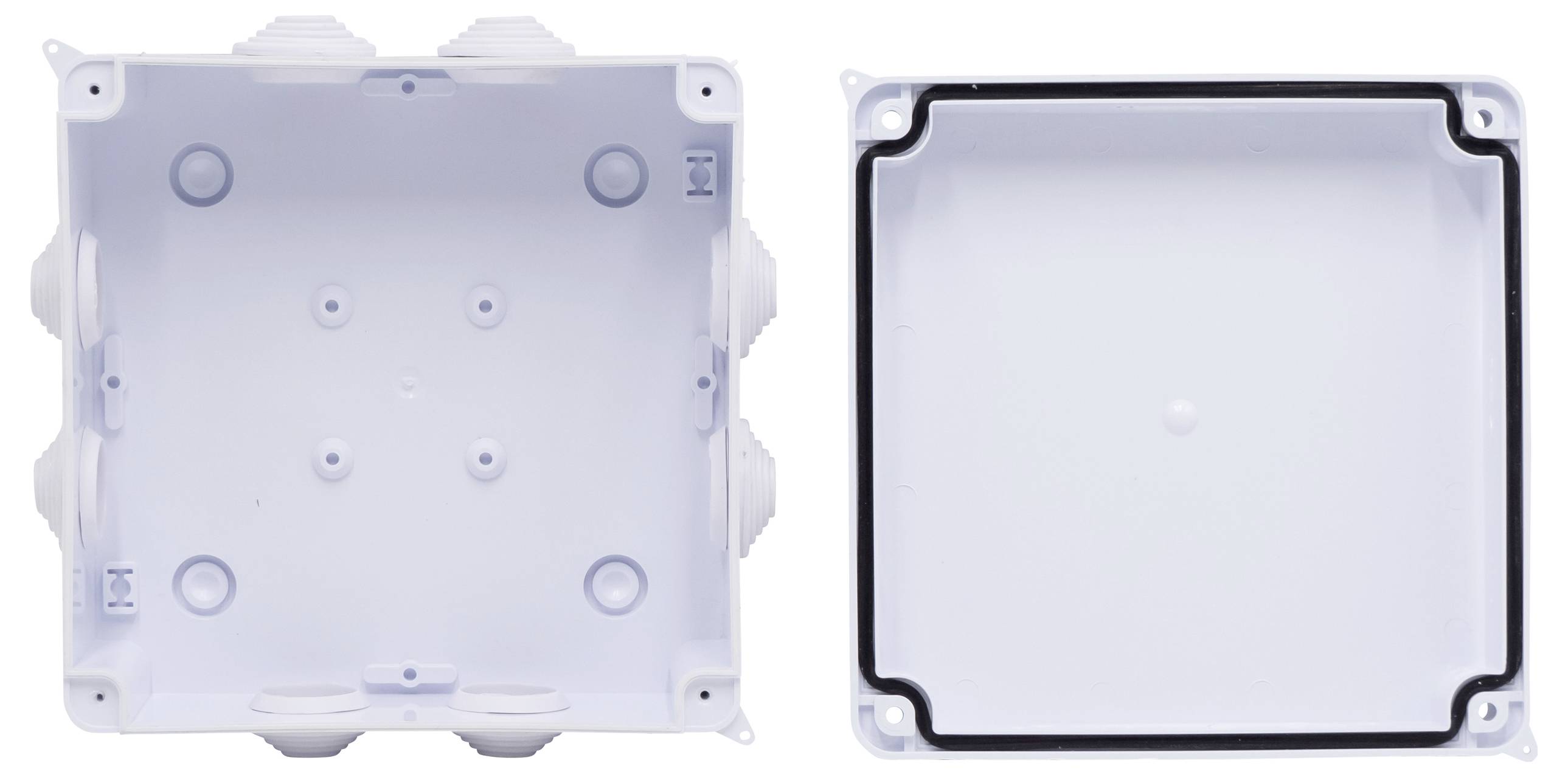 Deux moitiés de boîtier en plastique blanc, l'une avec un joint d'étanchéité, l'autre ouverte avec des points de fixation visibles. Accessoires d'installation électrique.