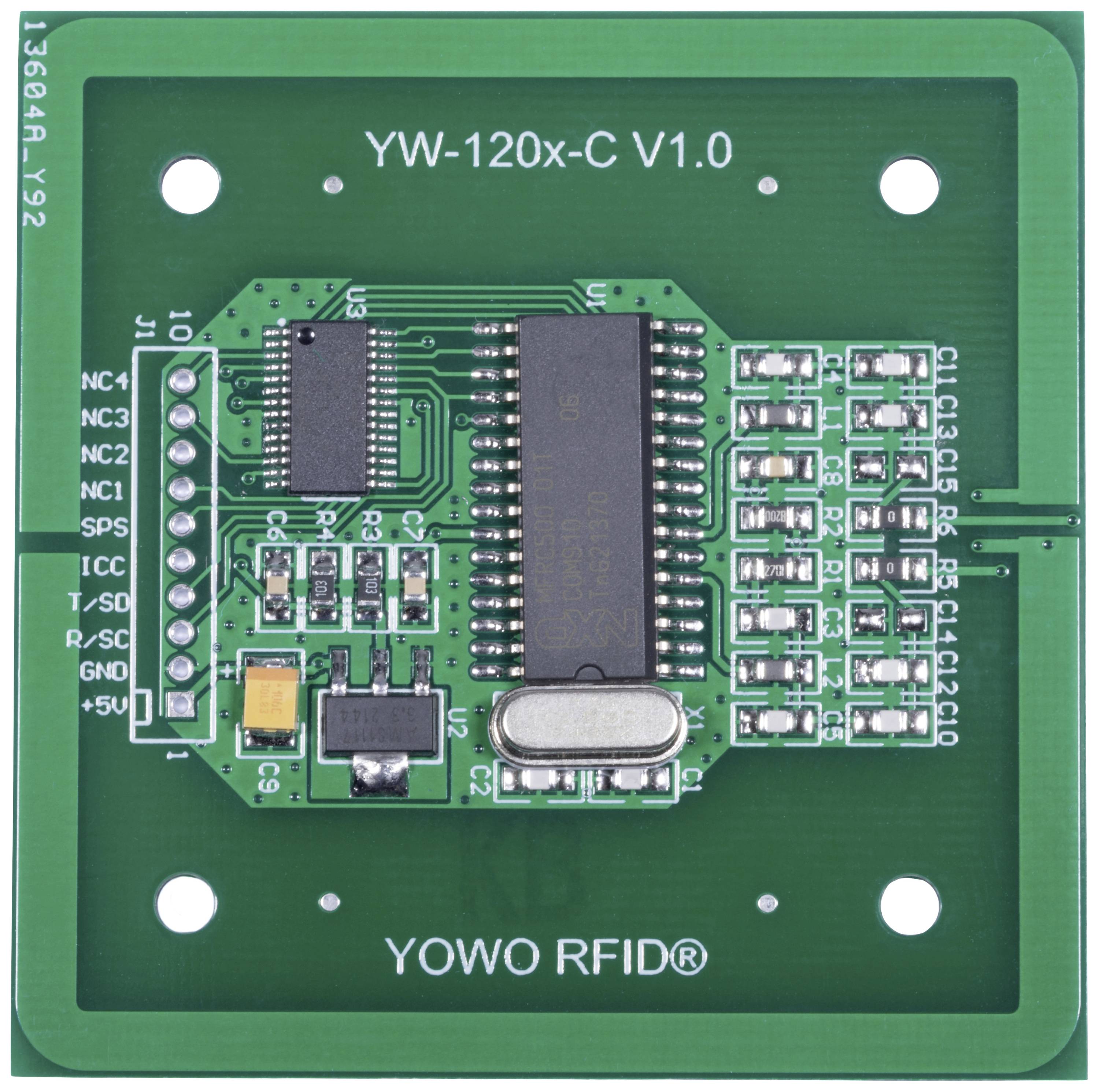 Platine RFID 'YW-120x-C V1.0' avec circuits intégrés, puce microélectronique, condensateurs et connexions, de couleur verte avec des marquages blancs.