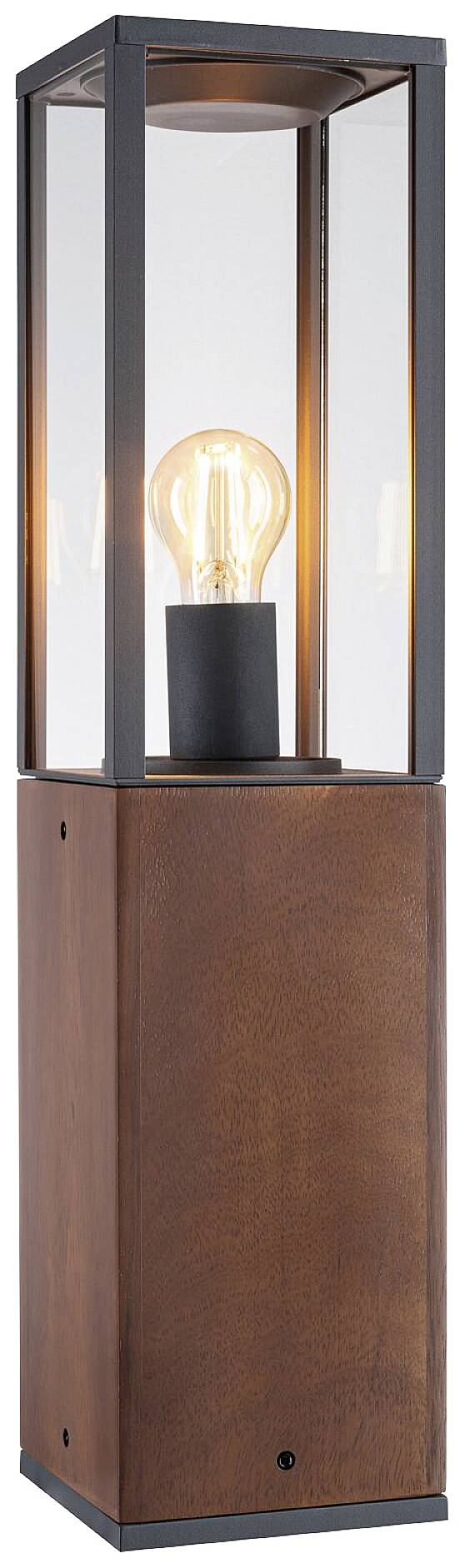 Une lanterne élégante avec un pied en bois et une ampoule à l'intérieur, entourée d'un boîtier en verre, diffuse une lumière chaleureuse.