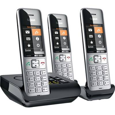 Trois téléphones sans fil sur leur station de charge. Chaque téléphone est équipé d'un écran et d'un clavier, adapté à la communication moderne à la maison ou au bureau.