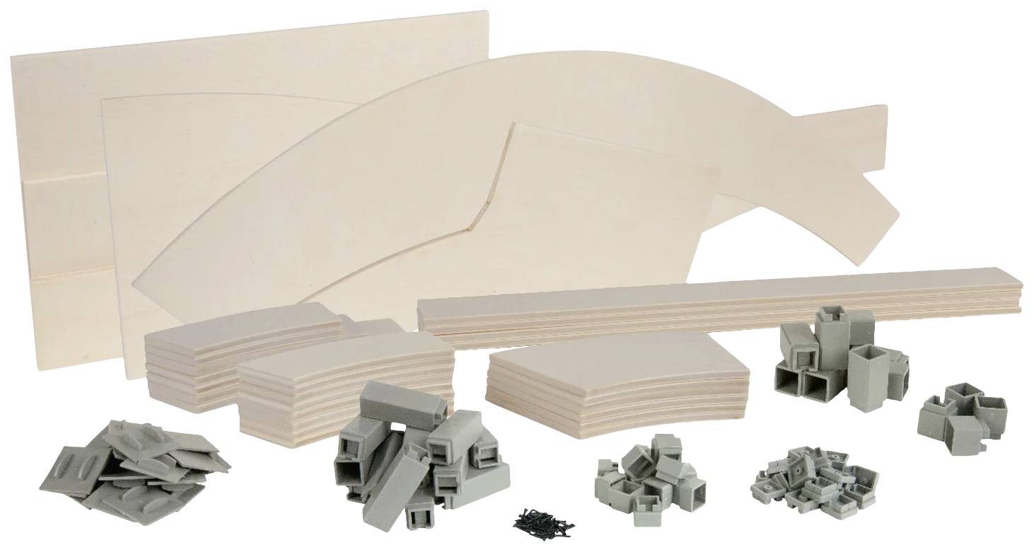 Ensemble de jeu en bois avec différentes formes et blocs de construction, comprenant des pièces en bois rectangulaires et incurvées ainsi que des connexions grises emboîtables.