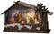 Crèche de Noël avec des personnages de la scène de la naissance de Jésus : Marie, Joseph, des anges, les Trois Rois mages, un bœuf et une brebis.