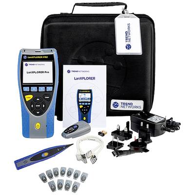 Testeur réseau 'LanXPLORER Pro' avec accessoires : sacoche de transport, manuel, chargeur, adaptateur, câbles et fiches de test. Idéal pour les analyses de réseau.