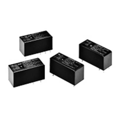 Quatre relais noirs rectangulaires avec des broches métalliques sur la face inférieure, adaptés aux circuits électroniques et aux commandes.