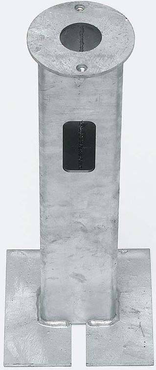 Un objet métallique rectangulaire avec une application rectangulaire noire au centre.