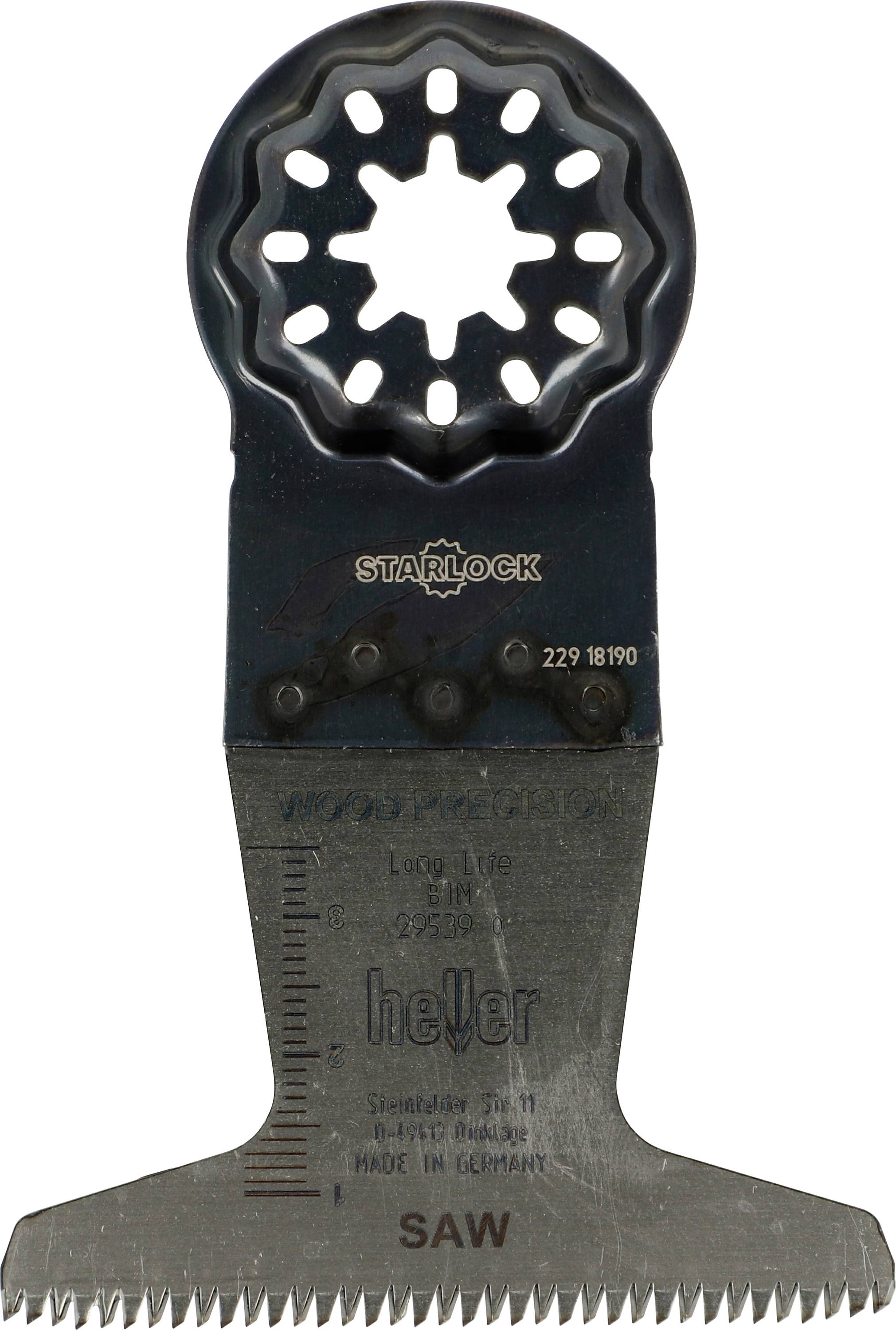 Gros plan d'une lame de scie multi-outil oscillante noire étiquetée « STARLOCK » et « heler », avec un bord de coupe denté.