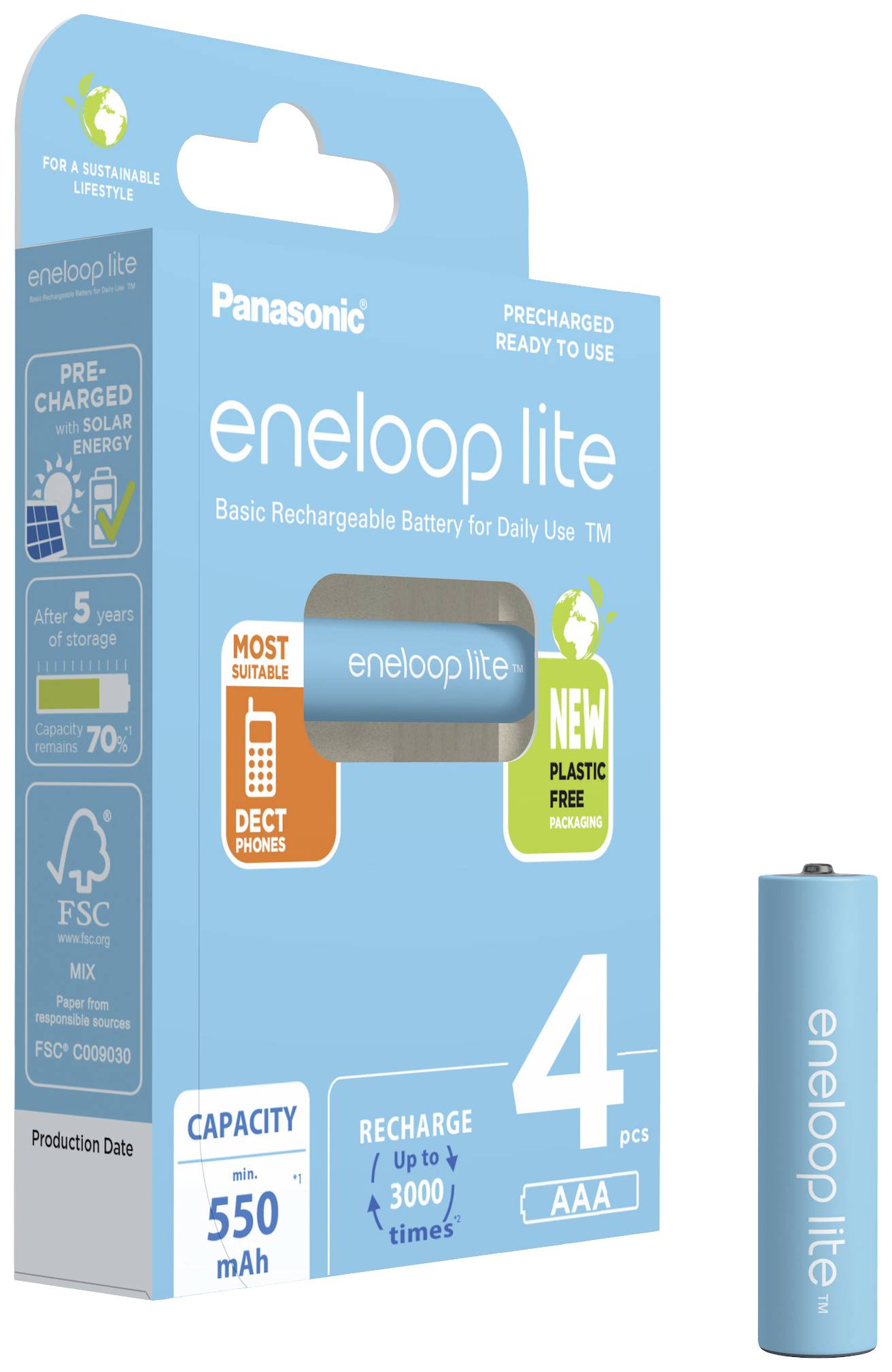 Présentation de quatre piles rechargeables Panasonic eneloop lite AAA de 550 mAh, rechargeables jusqu'à 3000 fois, conditionnées dans un emballage écologique.