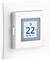 Thermostat numérique mural affichant 22 degrés Celsius. Petit écran avec touches plus et moins pour régler la température.
