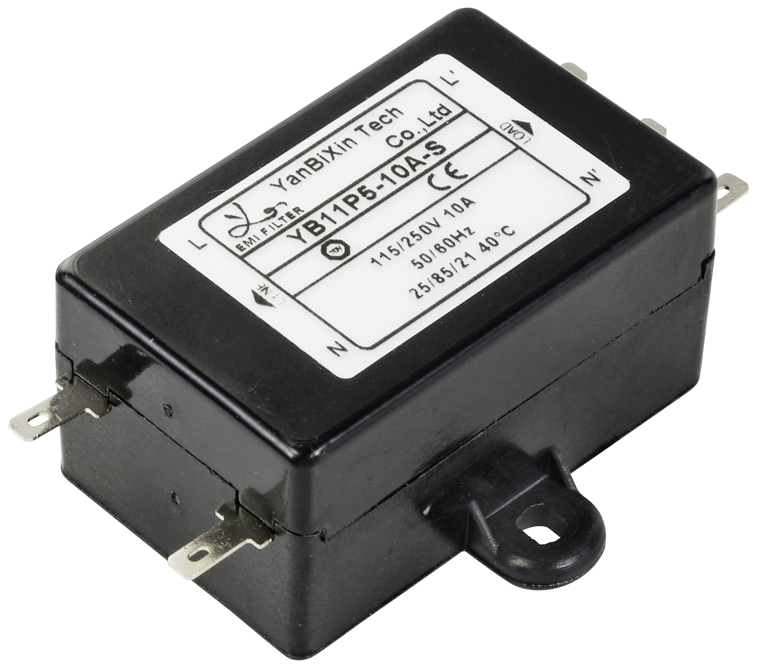 Composant électrique noir avec une étiquette blanche sur le dessus, affichant des spécifications techniques et des informations sur le fabricant.