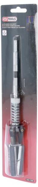 Clé dynamométrique KS Tools, en emballage, de couleur argent avec poignée noire. Utilisée pour un serrage précis lors de travaux mécaniques.