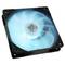 Un ventilateur d'ordinateur éclairé avec une lumière bleue, aux pales rotatives. Idéal pour le refroidissement de PC et l'éclairage esthétique.
