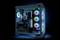 PC de jeu avec boîtier transparent mettant en valeur le système de refroidissement à eau et l'éclairage RGB coloré des composants de ventilation.
