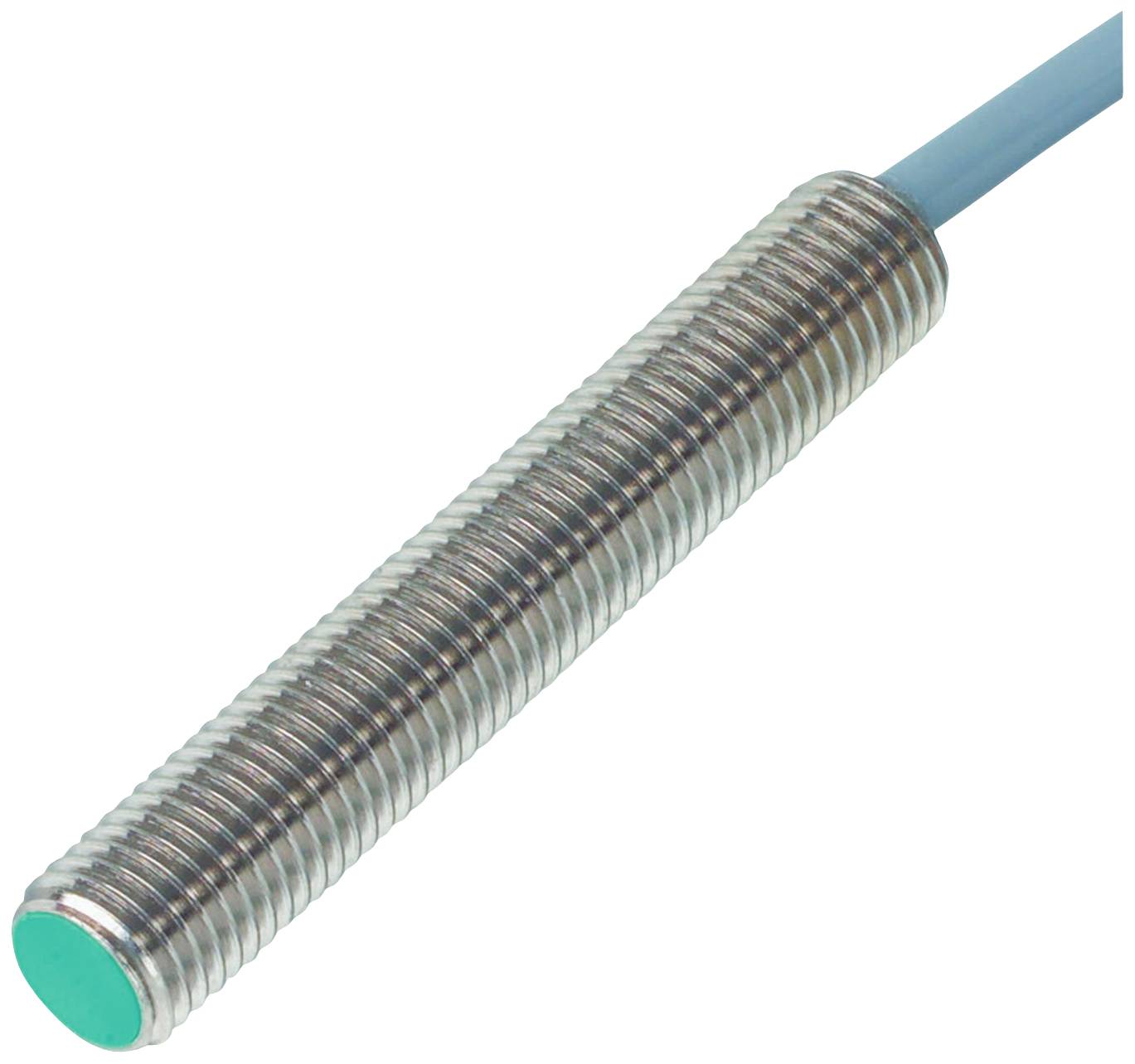 Un capteur de proximité cylindrique avec boîtier métallique strié et connexion de câble bleue. Utilisé pour la détection d'objets.