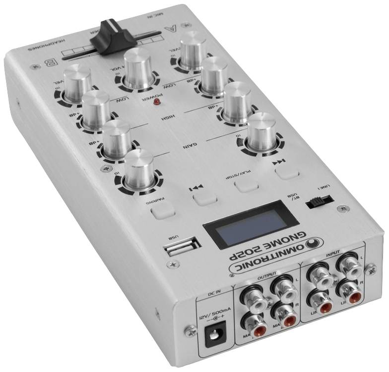Un mixeur audio argenté avec plusieurs potentiomètres rotatifs, faders, écran LCD et entrées/sorties. Adapté pour les ajustements sonores.