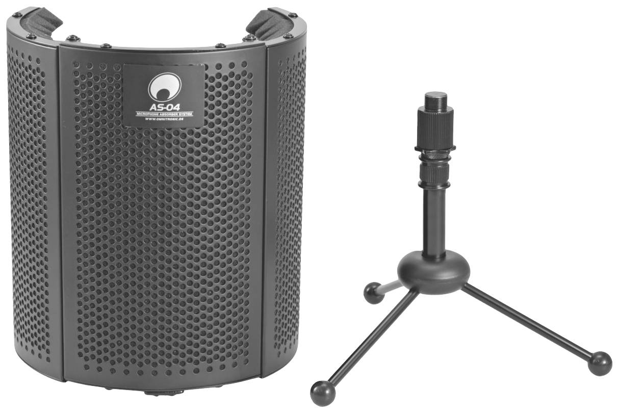 Support de microphone avec base trépied à côté d'un panneau acoustique semi-circulaire destiné à réduire les bruits ambiants.