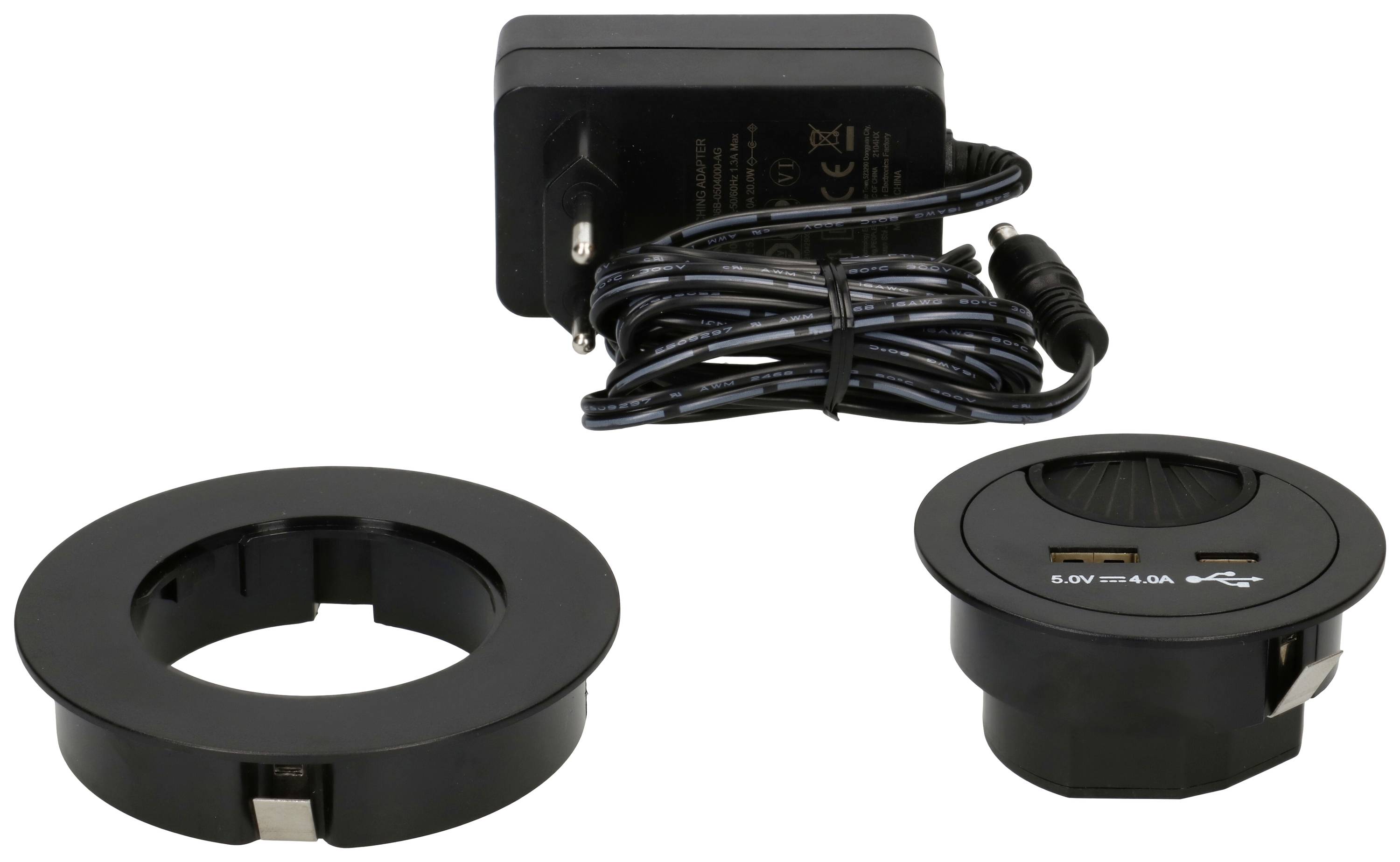 Chargeur USB noir avec câble secteur et deux ports USB circulaires pour installation sur table. L'un est un port USB 3.0, l'autre un port USB-C.
