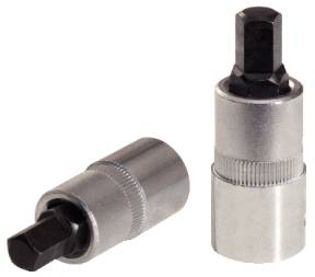 Deux embouts de clé à cliquet en argent avec une connexion hexagonale noire, disposés verticalement et horizontalement sur un fond blanc.